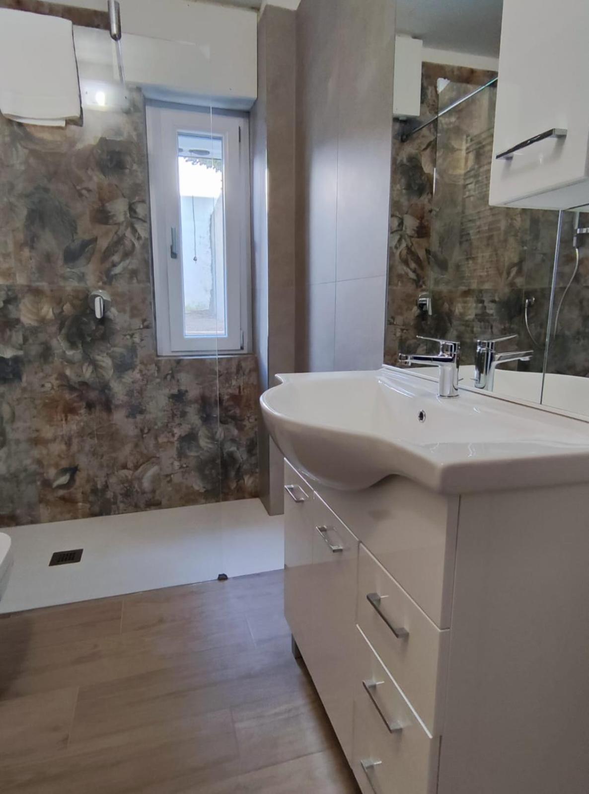 Sweet Apartment - Centre Пескьера-дель-Гарда Экстерьер фото